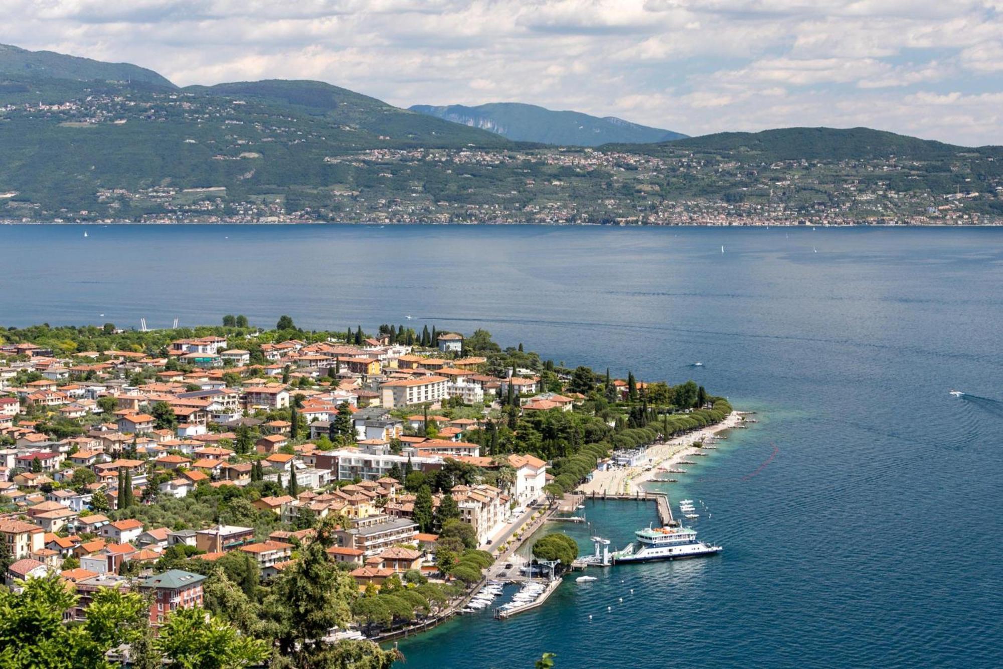 Spiaggia Azzurro -Lakeside With Terrace - Happy Rentals Toscolano-Maderno Exterior foto